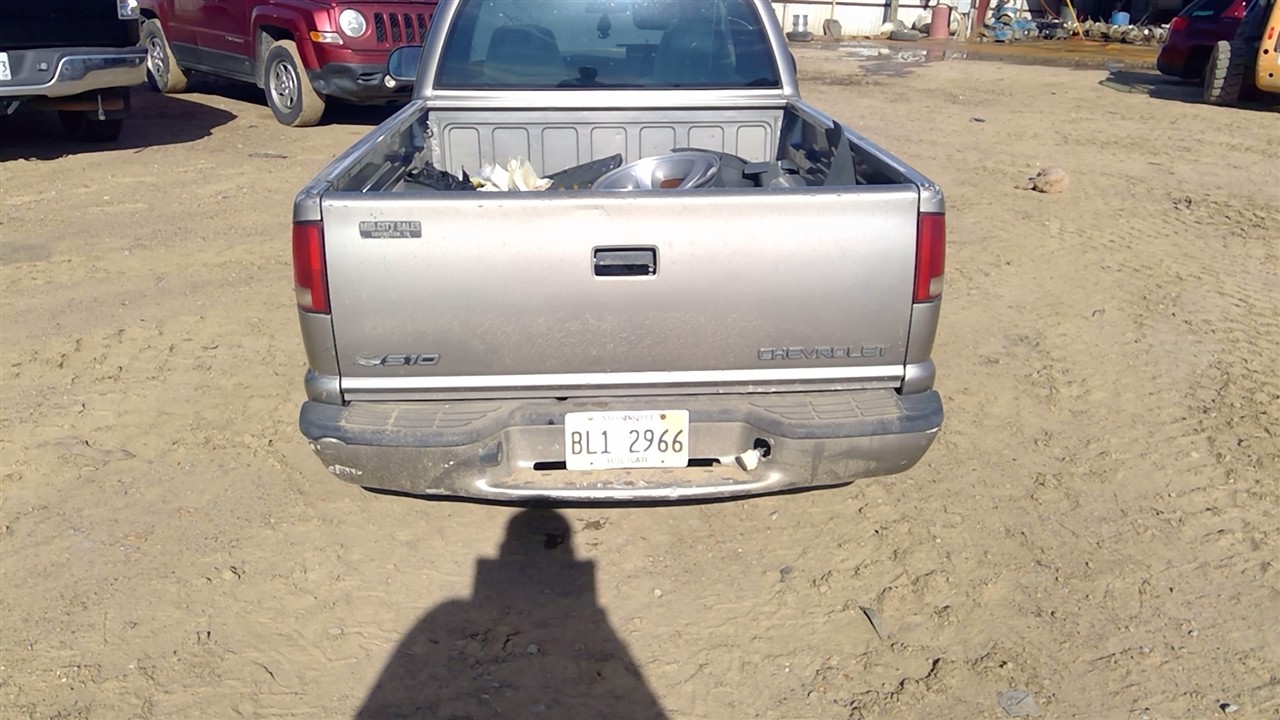 https://f005.backblazeb2.com/file/img-partshotlines-com/Inventory/EX941/Vehicle/6958_05.jpg
