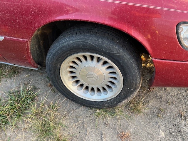 https://f005.backblazeb2.com/file/img-partshotlines-com/Inventory/EX941/Vehicle/6974_01.jpg