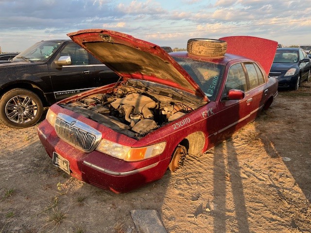 https://f005.backblazeb2.com/file/img-partshotlines-com/Inventory/EX941/Vehicle/6974_02.jpg
