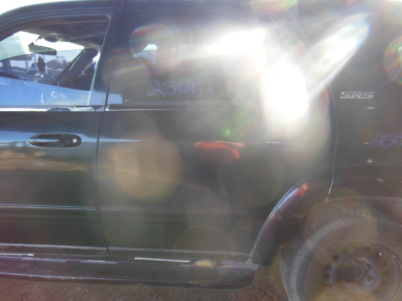 https://f005.backblazeb2.com/file/img-partshotlines-com/Inventory/EX941/Vehicle/6975_11.jpg