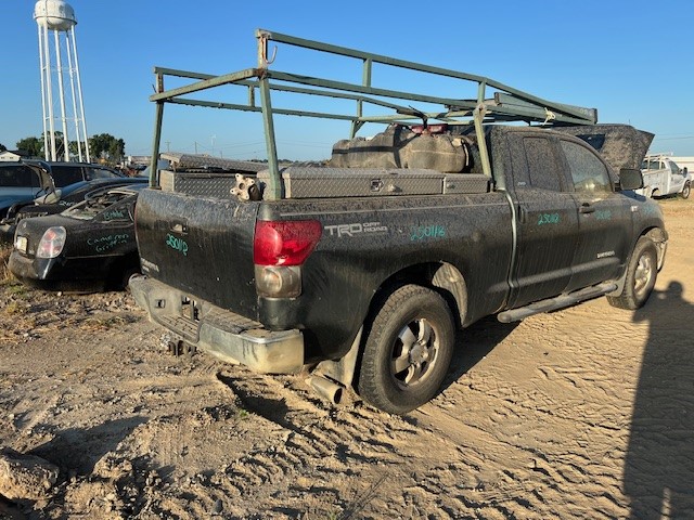 https://f005.backblazeb2.com/file/img-partshotlines-com/Inventory/EX941/Vehicle/6982_07.jpg