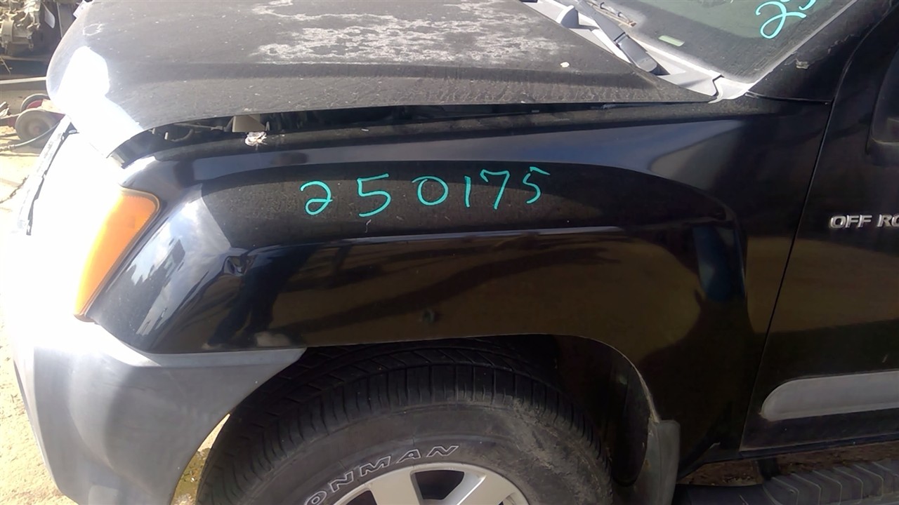 https://f005.backblazeb2.com/file/img-partshotlines-com/Inventory/EX941/Vehicle/7045_08.jpg