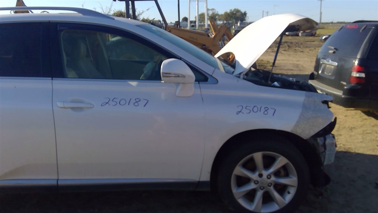 https://f005.backblazeb2.com/file/img-partshotlines-com/Inventory/EX941/Vehicle/7060_09.jpg