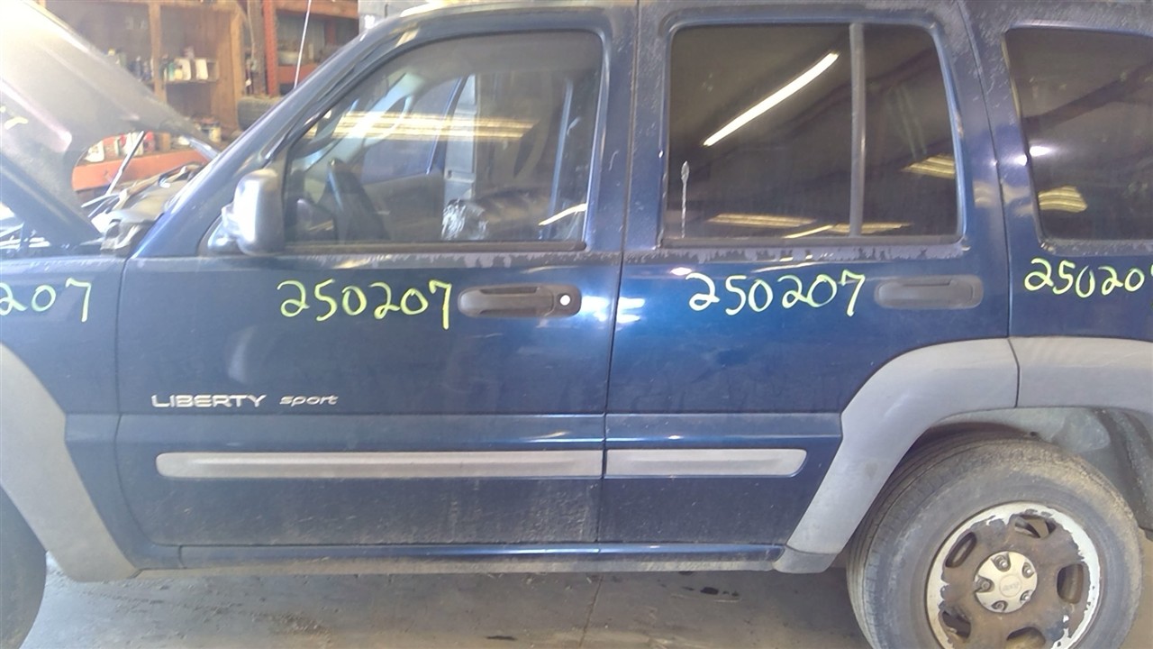 https://f005.backblazeb2.com/file/img-partshotlines-com/Inventory/EX941/Vehicle/7081_03.jpg