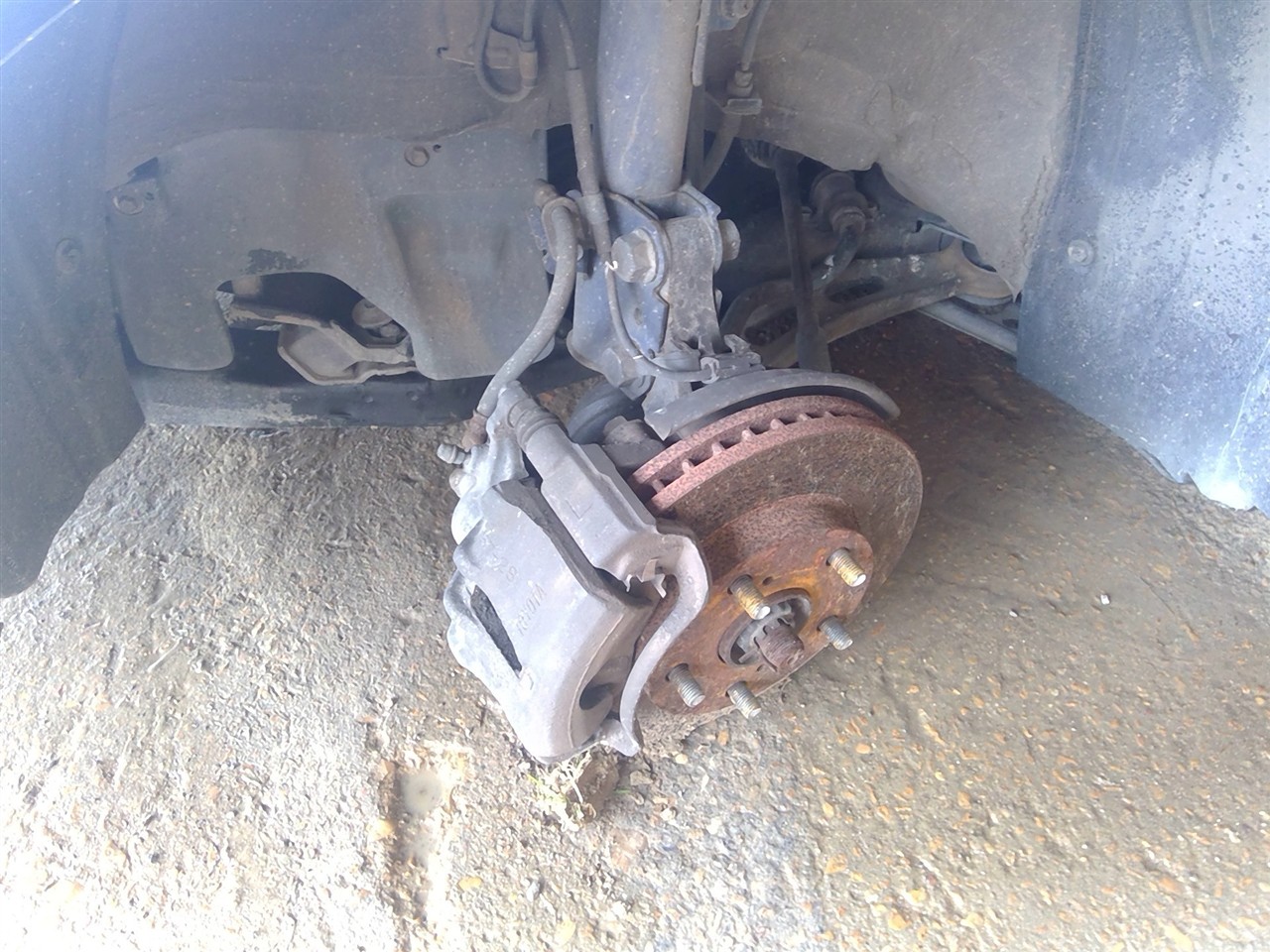 https://f005.backblazeb2.com/file/img-partshotlines-com/Inventory/EX941/Vehicle/7118_09.jpg