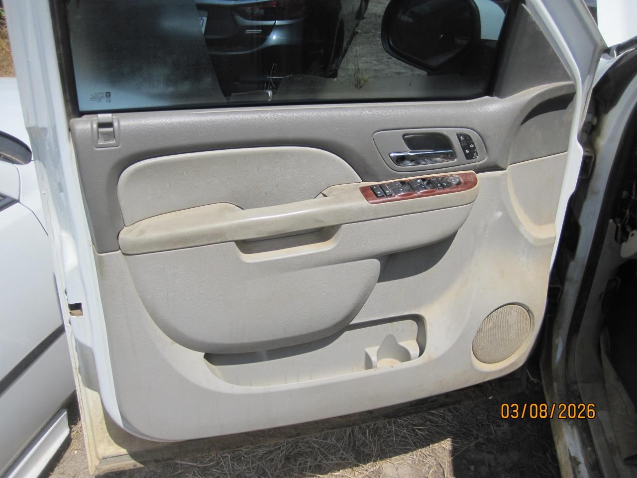 https://f005.backblazeb2.com/file/img-partshotlines-com/Inventory/EX941/Vehicle/7241_04.jpg