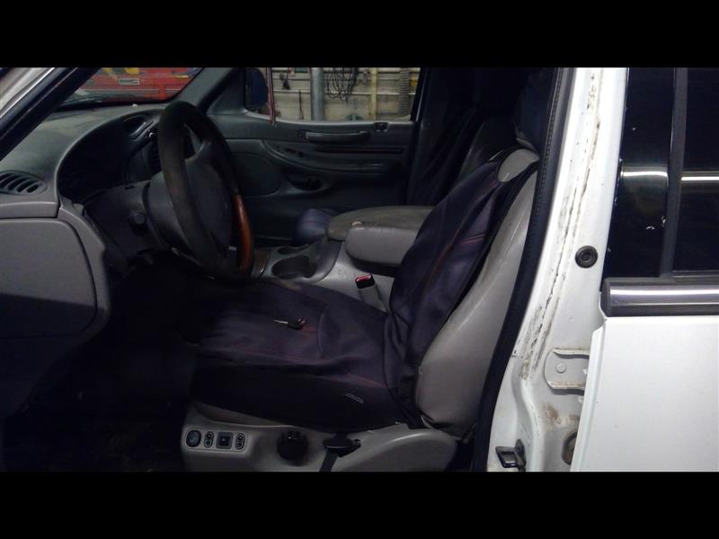 https://f005.backblazeb2.com/file/img-partshotlines-com/Inventory/EX989/Vehicle/1781_07.jpg