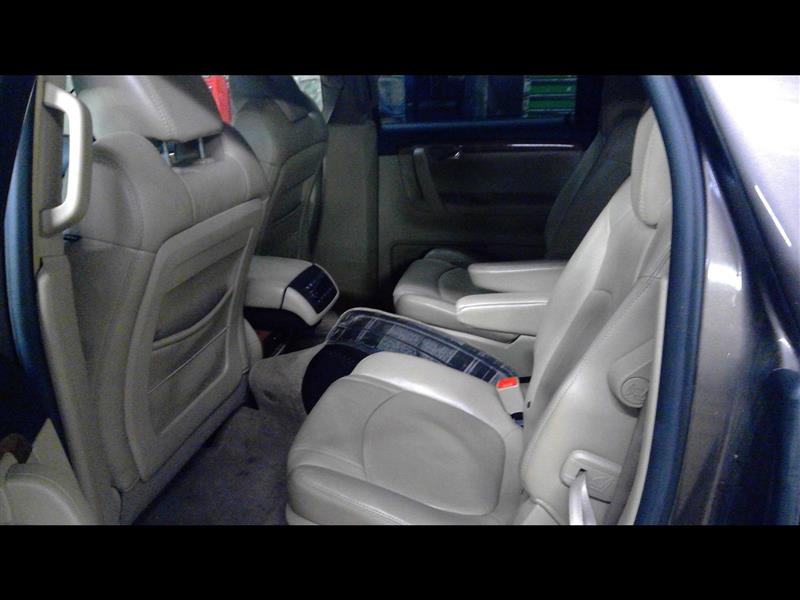 https://f005.backblazeb2.com/file/img-partshotlines-com/Inventory/EX989/Vehicle/1812_06.jpg