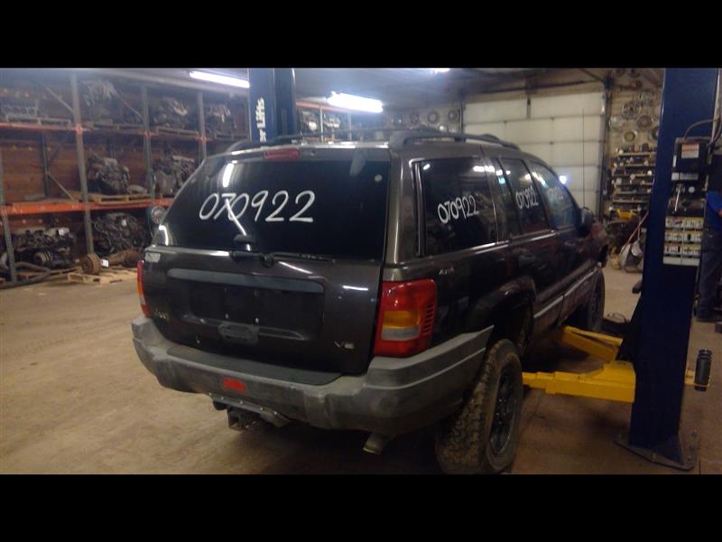 https://f005.backblazeb2.com/file/img-partshotlines-com/Inventory/EX989/Vehicle/1907_04.jpg
