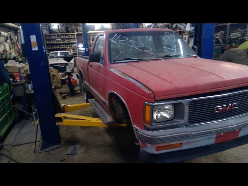https://f005.backblazeb2.com/file/img-partshotlines-com/Inventory/EX989/Vehicle/1935_01.jpg
