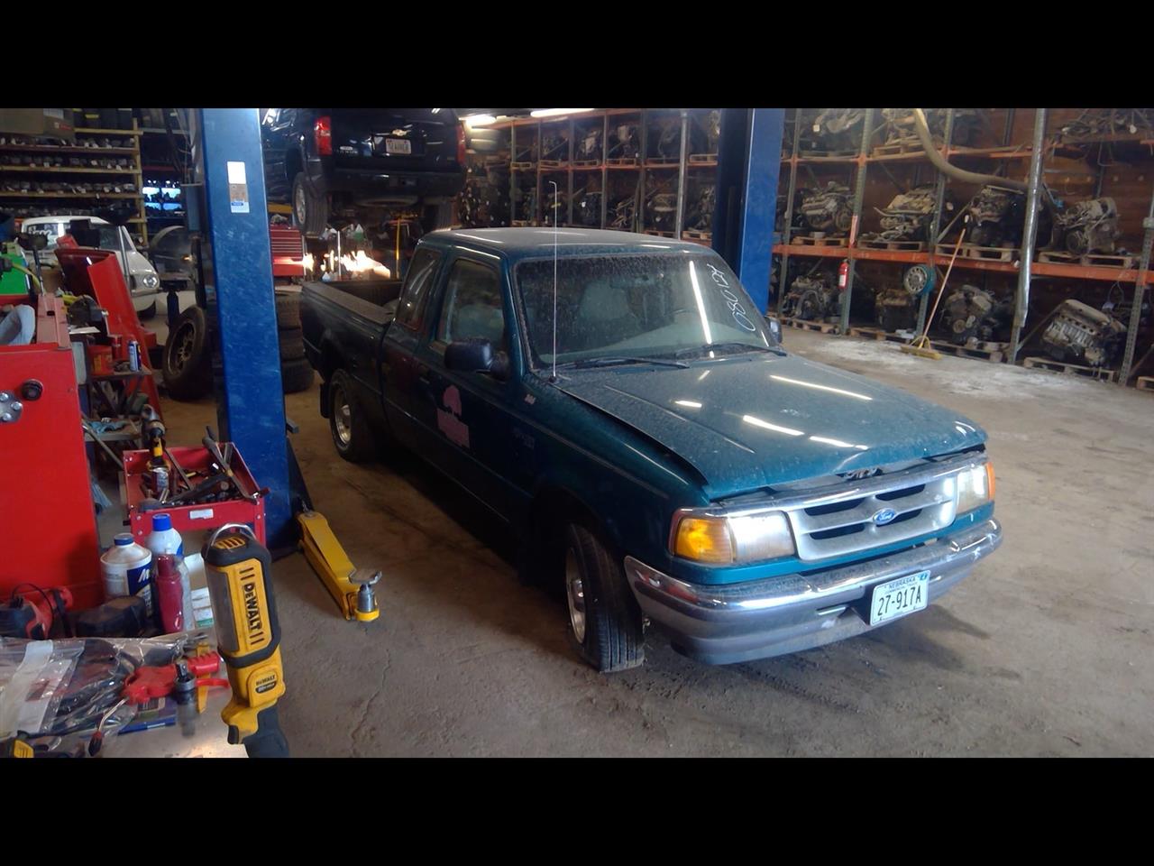 https://f005.backblazeb2.com/file/img-partshotlines-com/Inventory/EX989/Vehicle/2107_01.jpg