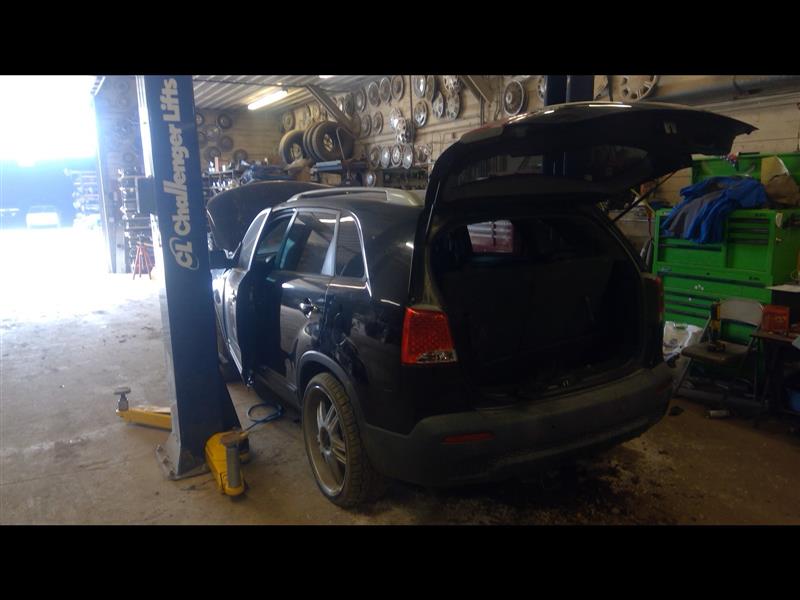 https://f005.backblazeb2.com/file/img-partshotlines-com/Inventory/EX989/Vehicle/2117_03.jpg