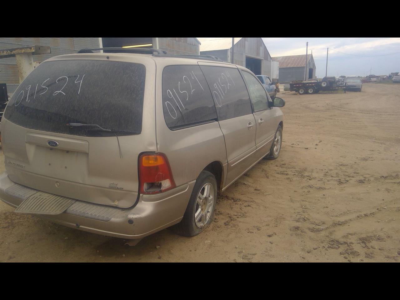 https://f005.backblazeb2.com/file/img-partshotlines-com/Inventory/EX989/Vehicle/2137_04.jpg