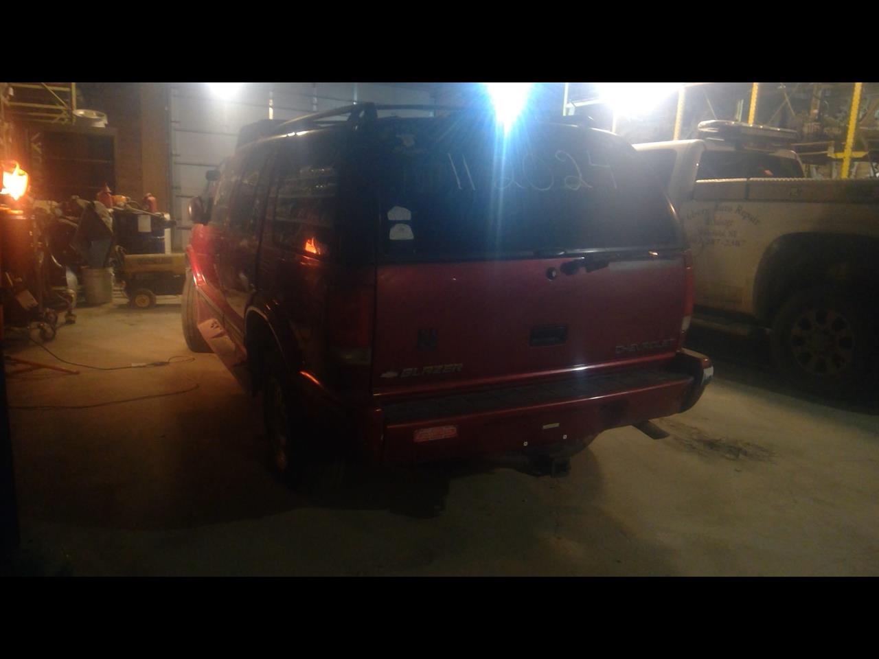 https://f005.backblazeb2.com/file/img-partshotlines-com/Inventory/EX989/Vehicle/2202_02.jpg