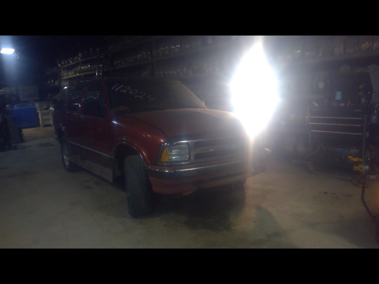 https://f005.backblazeb2.com/file/img-partshotlines-com/Inventory/EX989/Vehicle/2202_04.jpg