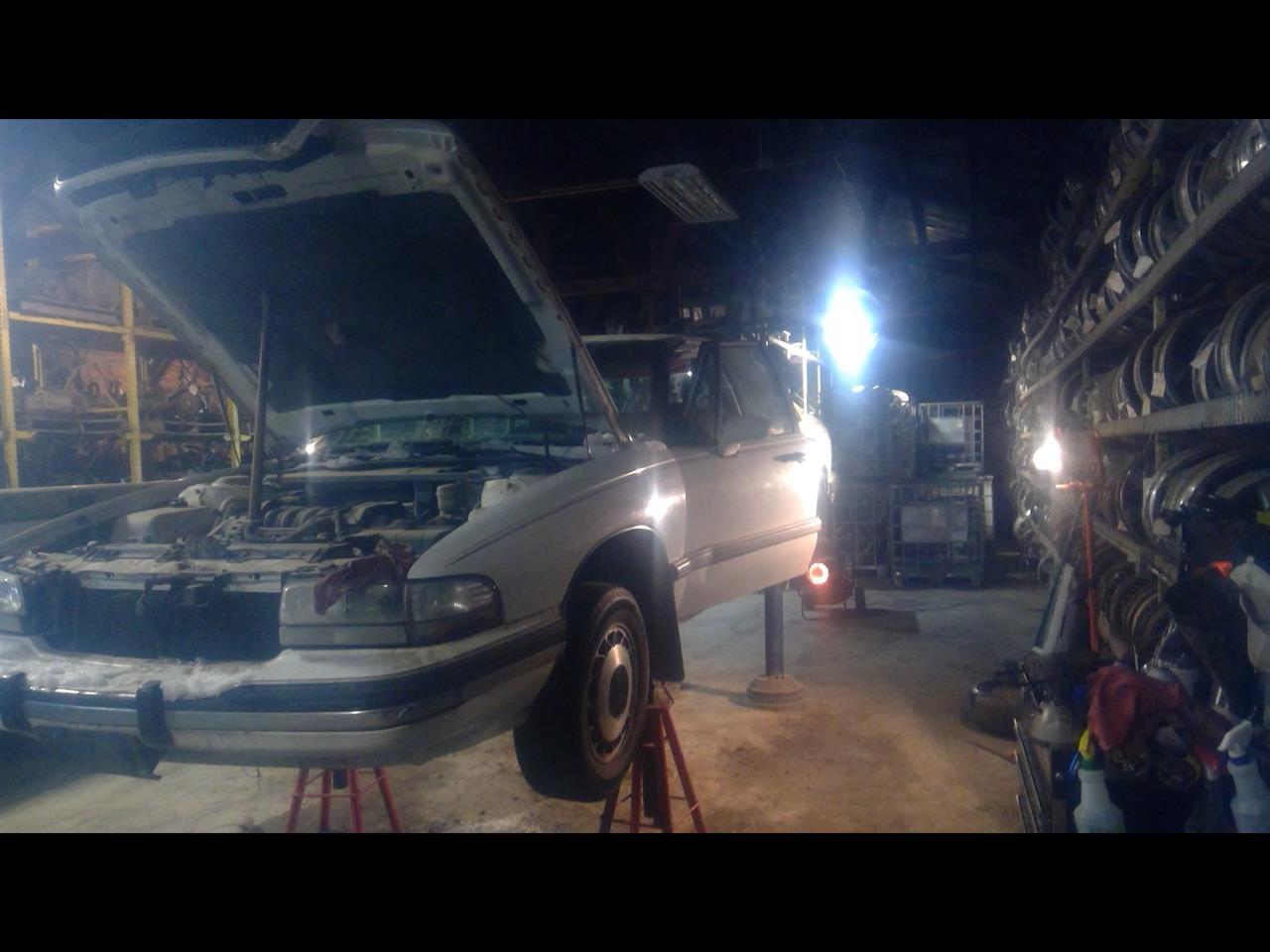 https://f005.backblazeb2.com/file/img-partshotlines-com/Inventory/EX989/Vehicle/2268_01.jpg