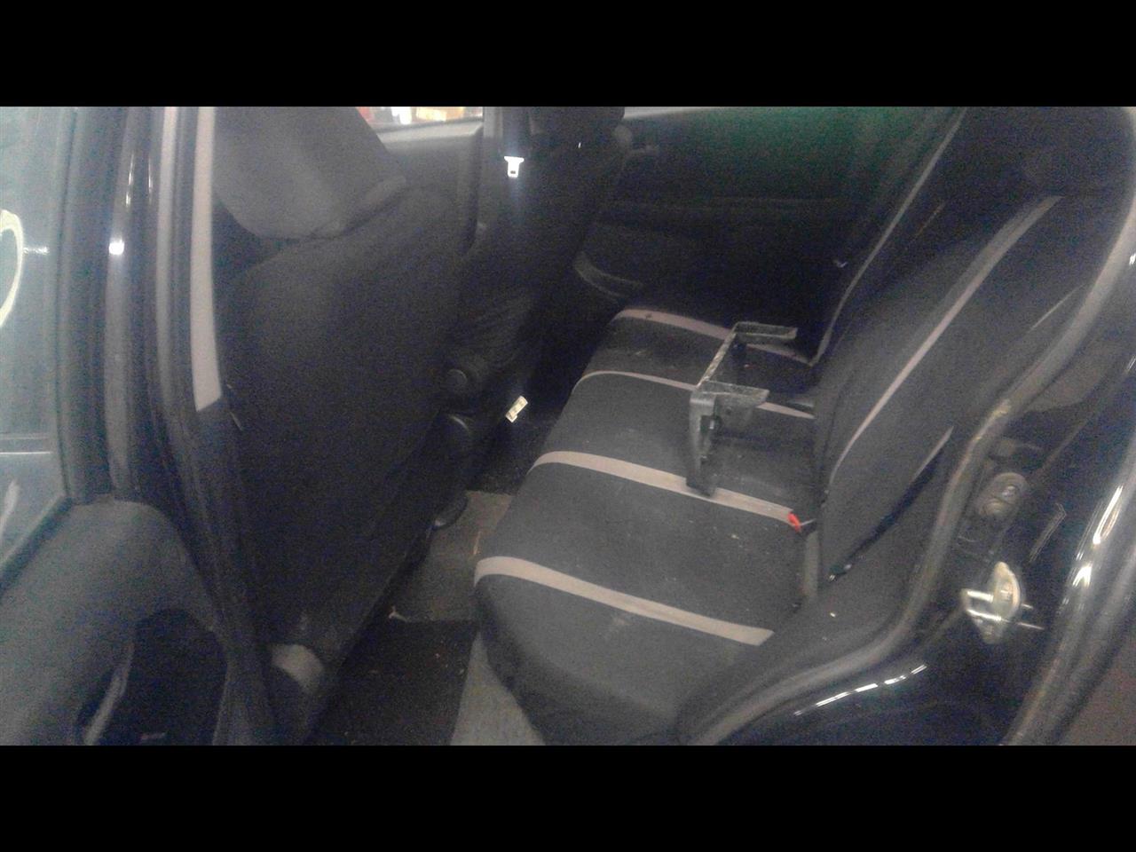 https://f005.backblazeb2.com/file/img-partshotlines-com/Inventory/EX989/Vehicle/2270_06.jpg