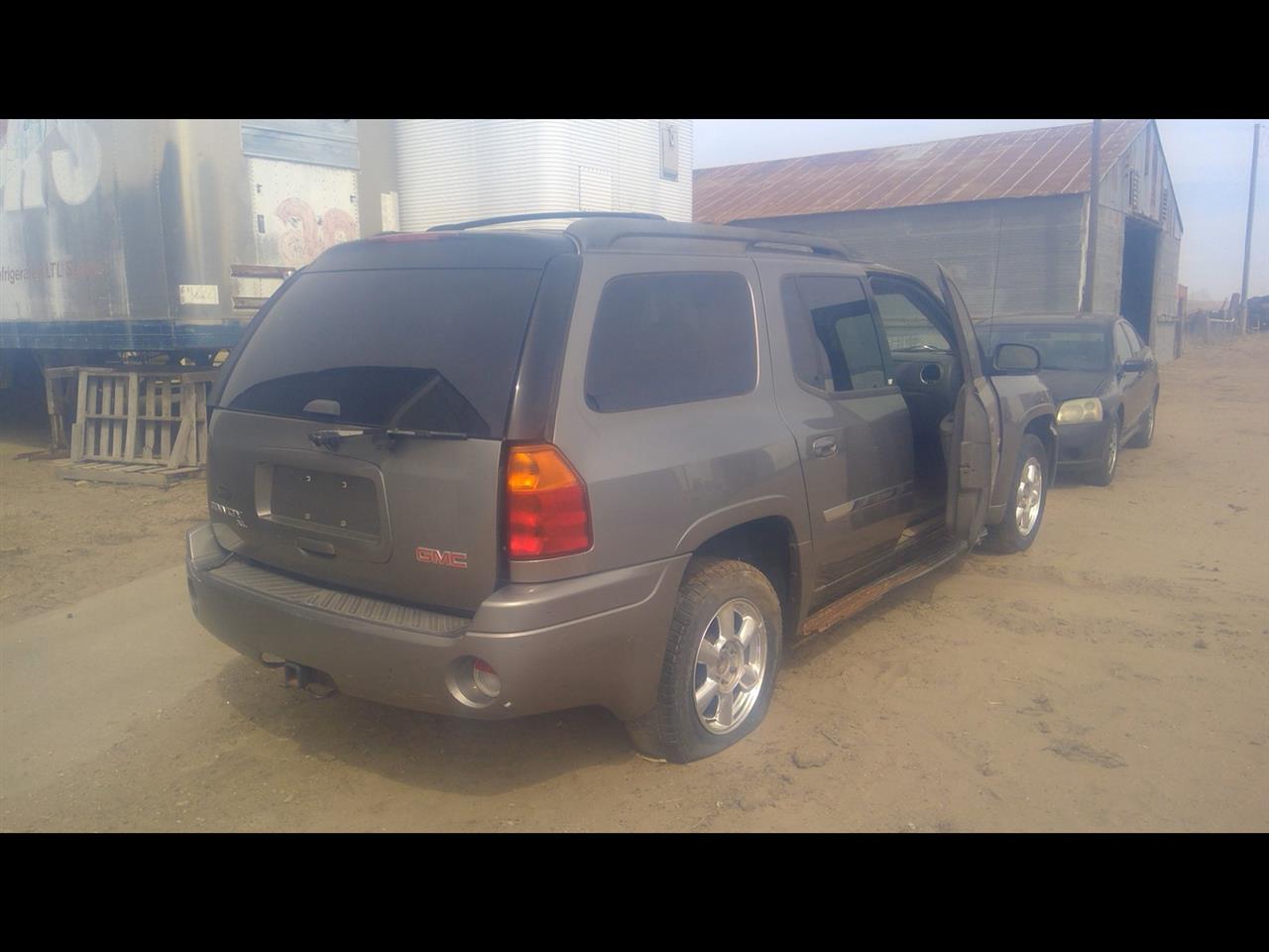 https://f005.backblazeb2.com/file/img-partshotlines-com/Inventory/EX989/Vehicle/2294_05.jpg