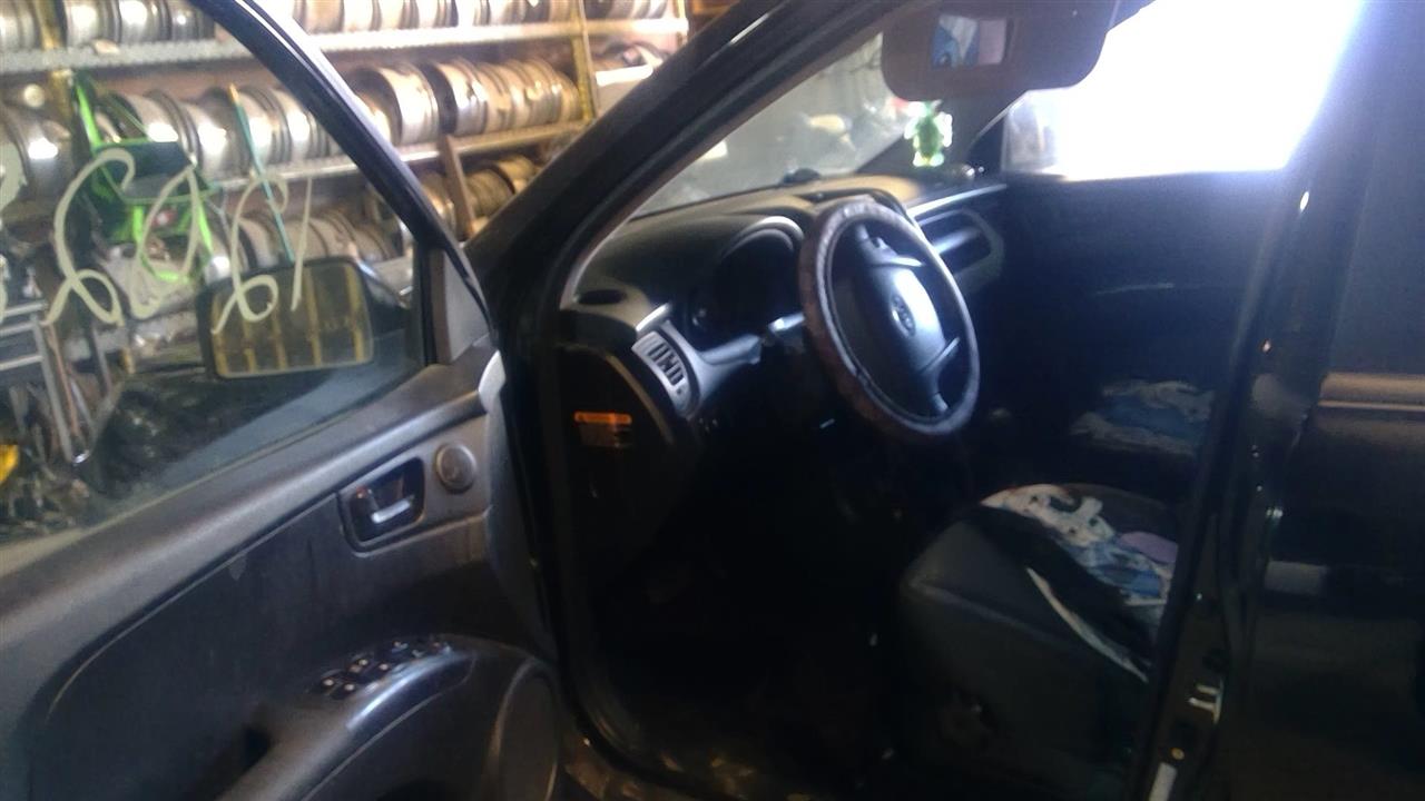 https://f005.backblazeb2.com/file/img-partshotlines-com/Inventory/EX989/Vehicle/2412_06.jpg