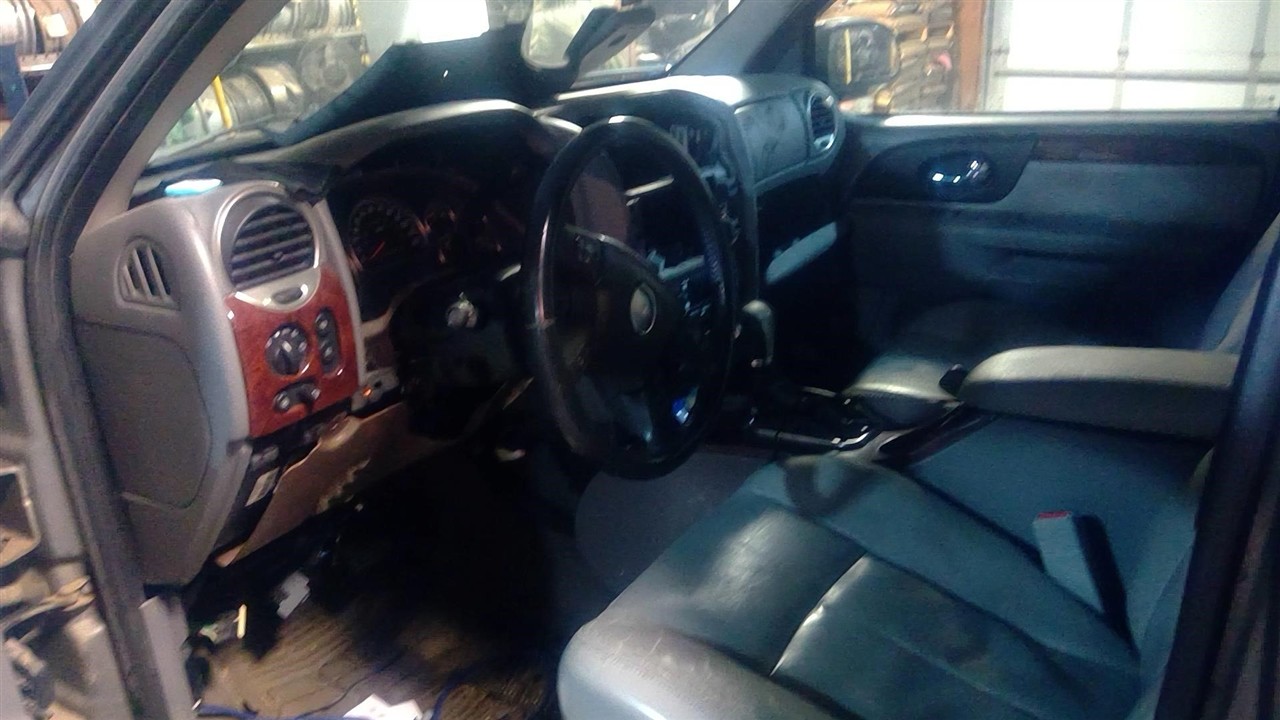 https://f005.backblazeb2.com/file/img-partshotlines-com/Inventory/EX989/Vehicle/2435_06.jpg