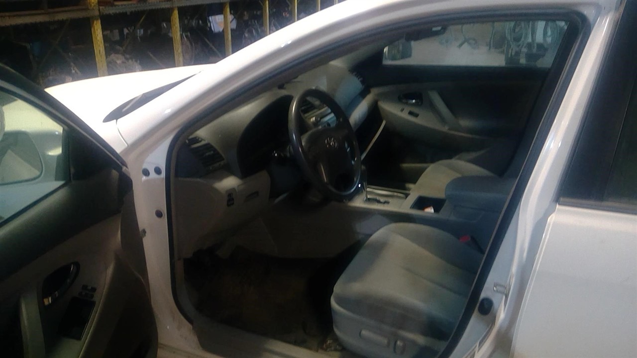 https://f005.backblazeb2.com/file/img-partshotlines-com/Inventory/EX989/Vehicle/2464_06.jpg