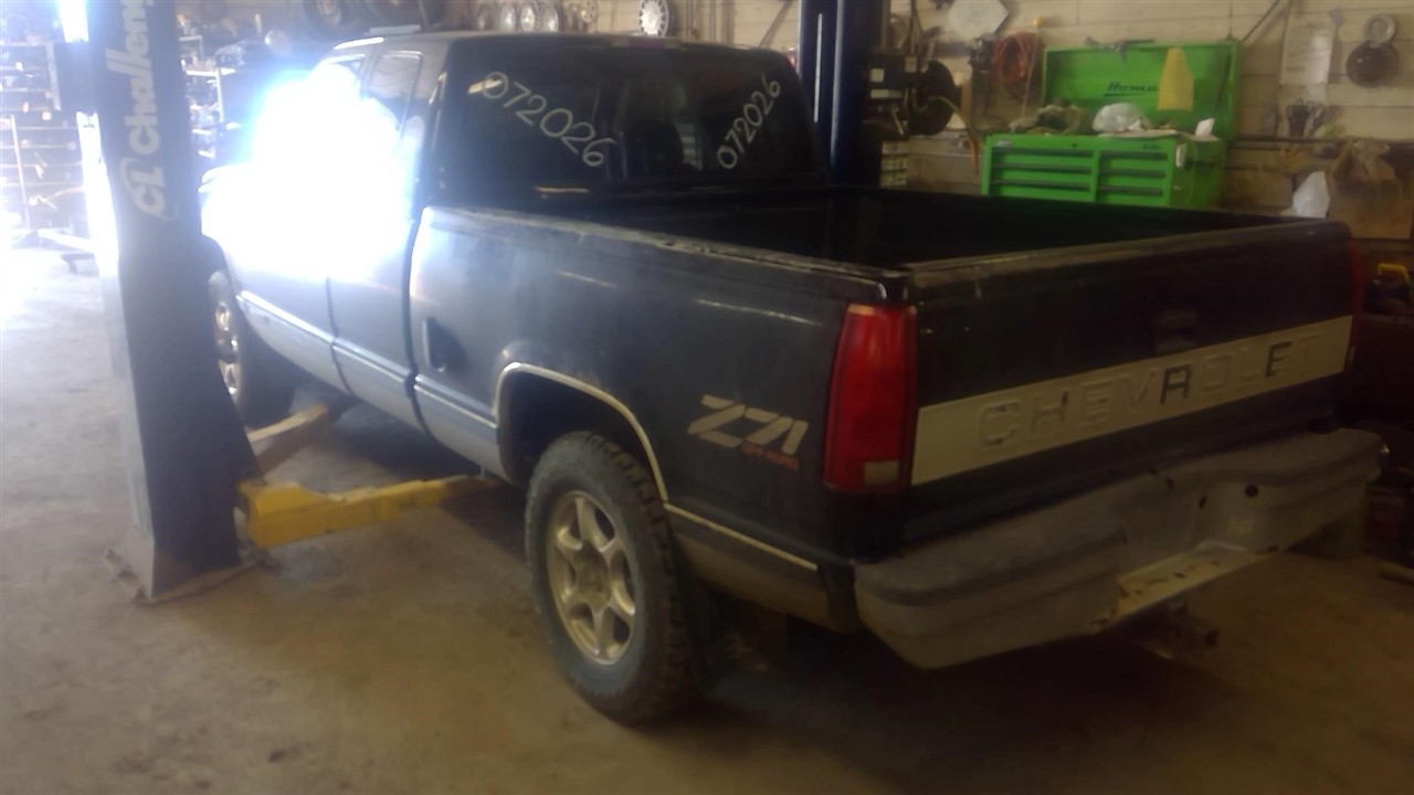 https://f005.backblazeb2.com/file/img-partshotlines-com/Inventory/EX989/Vehicle/2470_03.jpg