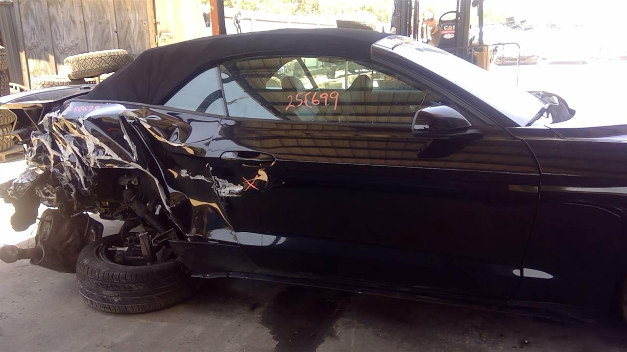 Vehicle/100064_10.jpg
