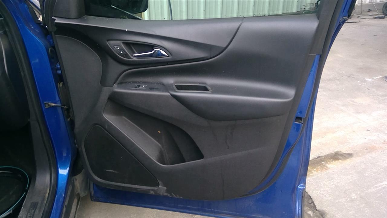 Vehicle/100742_02.jpg