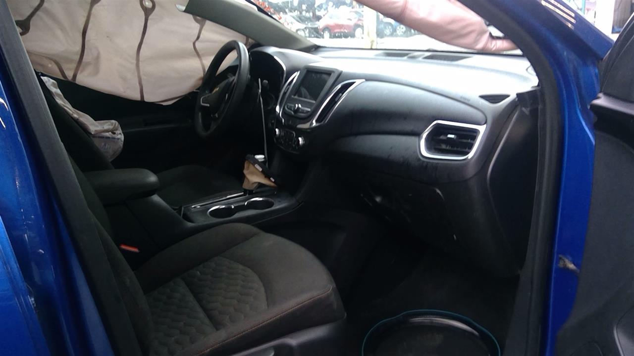 Vehicle/100742_03.jpg