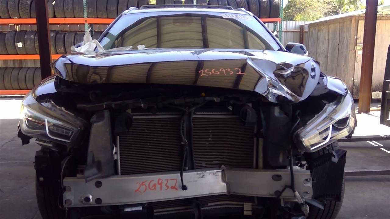 Vehicle/100957_07.jpg