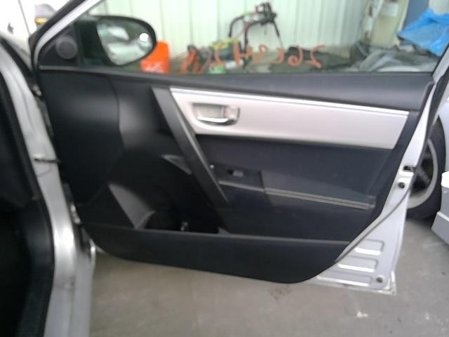 Vehicle/105414_06.jpg