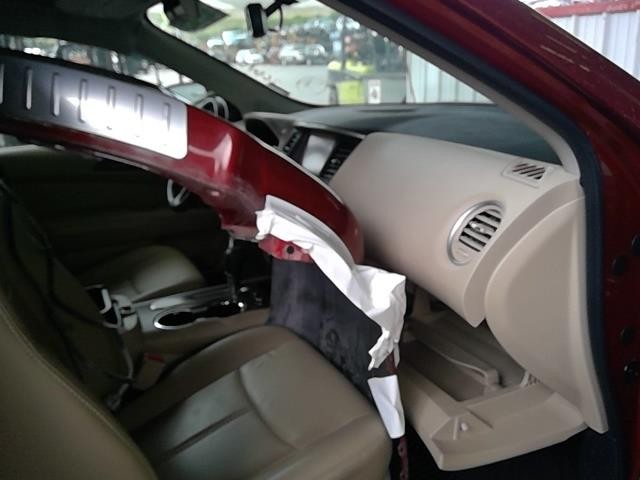 Vehicle/105918_07.jpg
