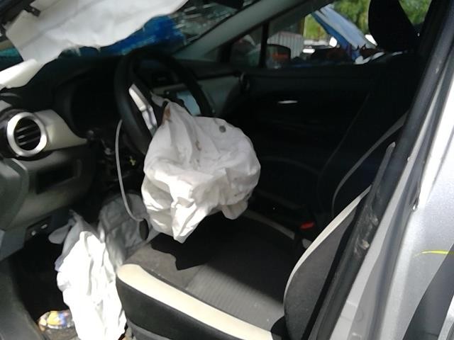 Vehicle/105990_04.jpg