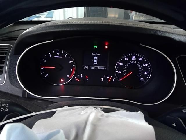 Vehicle/106712_01.jpg
