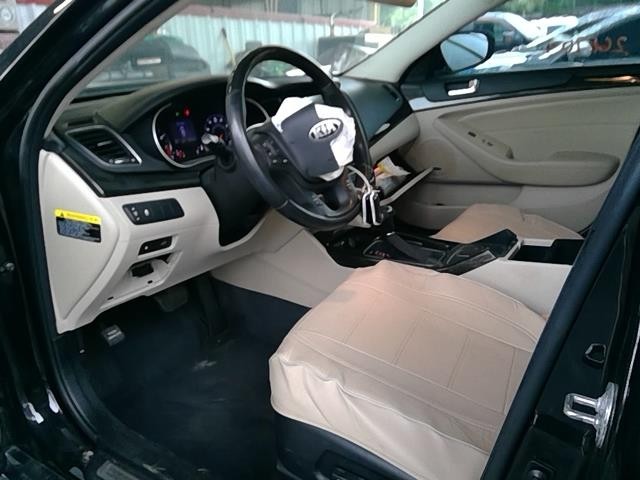 Vehicle/106712_05.jpg