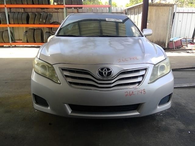 Vehicle/106845_06.jpg