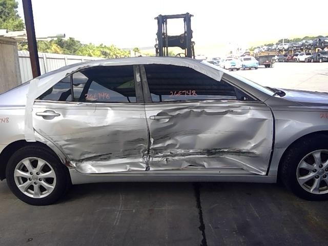 Vehicle/106845_08.jpg