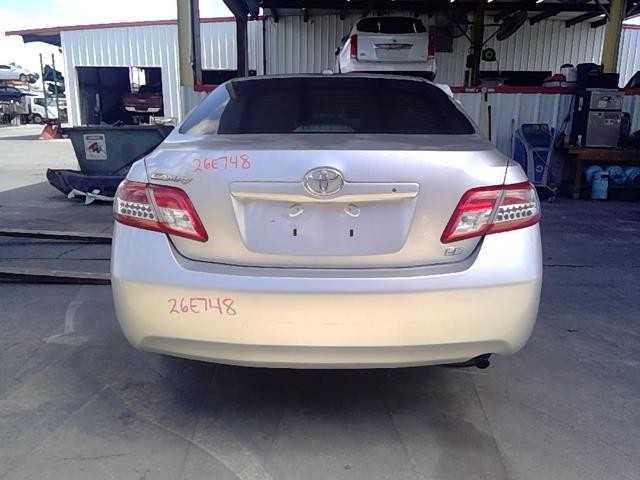 Vehicle/106845_10.jpg