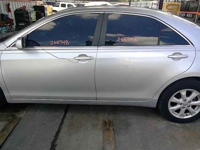 Vehicle/106845_12.jpg