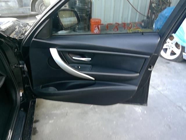Vehicle/107186_06.jpg