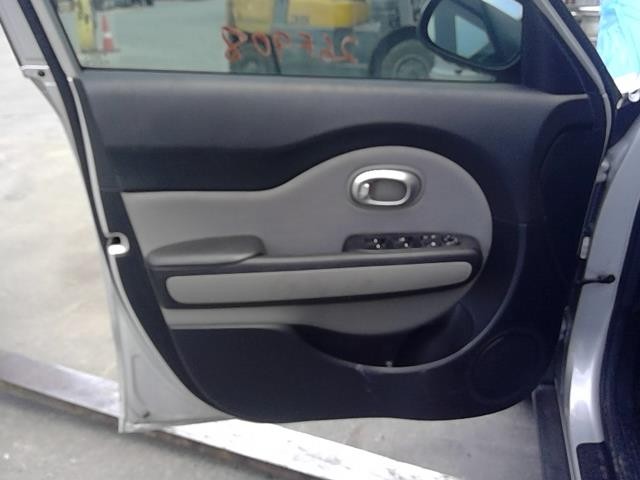 Vehicle/107307_04.jpg