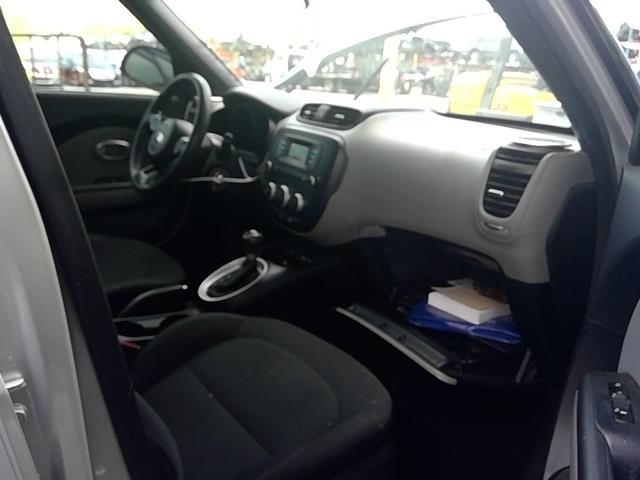 Vehicle/107307_07.jpg