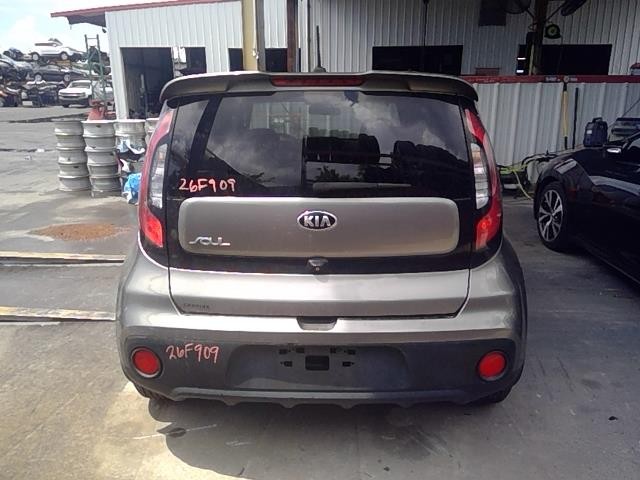 Vehicle/107308_10.jpg