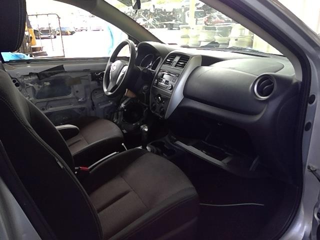 Vehicle/107495_07.jpg
