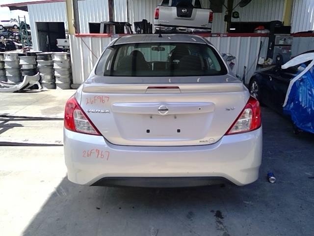 Vehicle/107495_12.jpg
