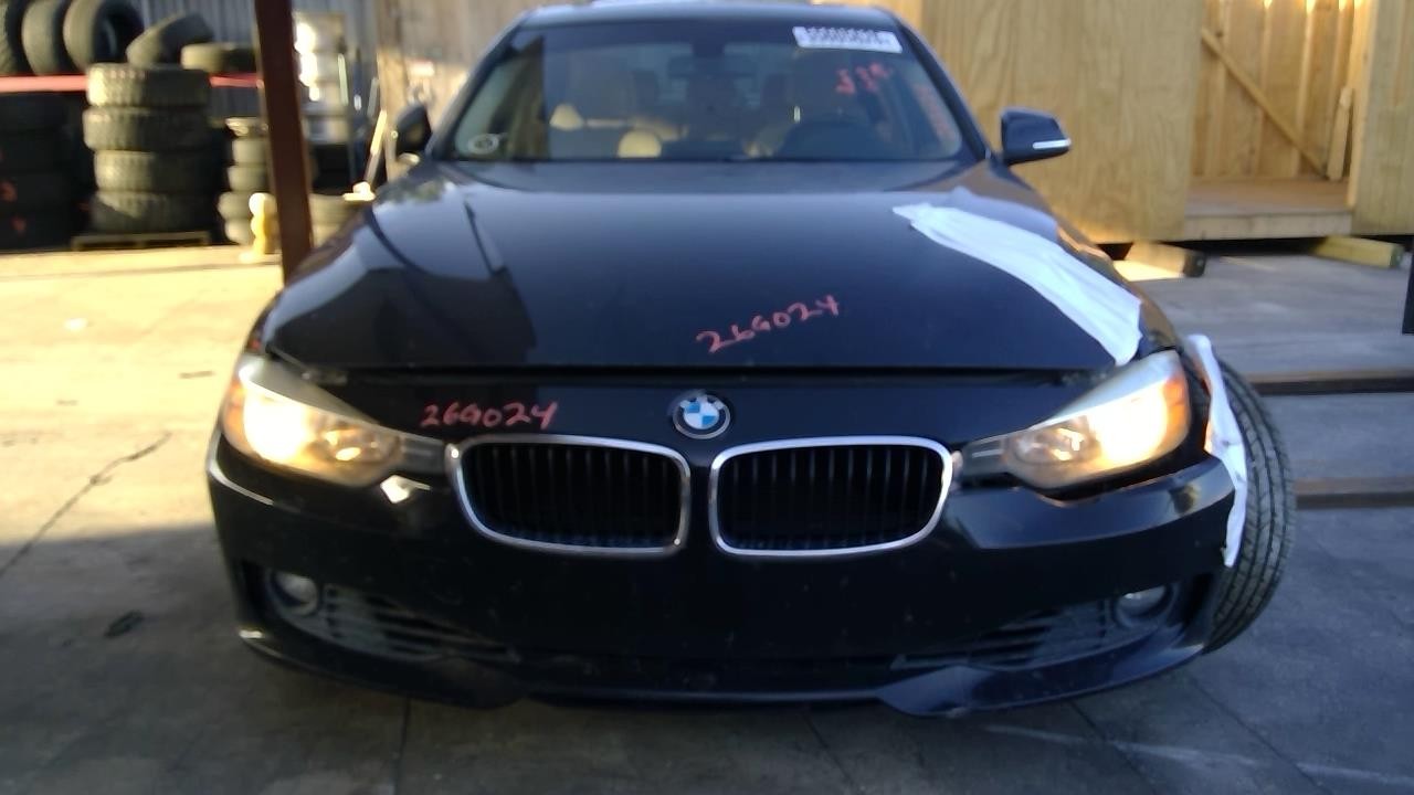 Vehicle/107654_08.jpg