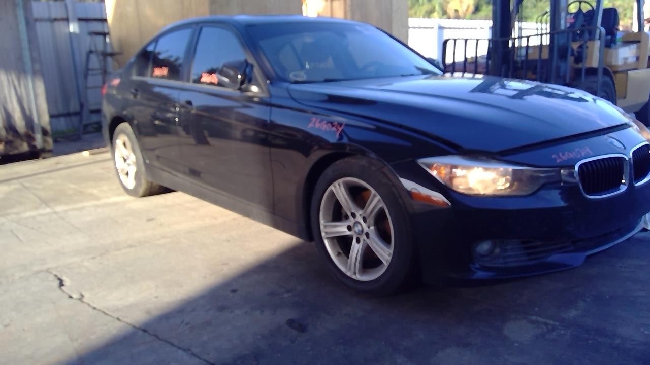Vehicle/107654_09.jpg
