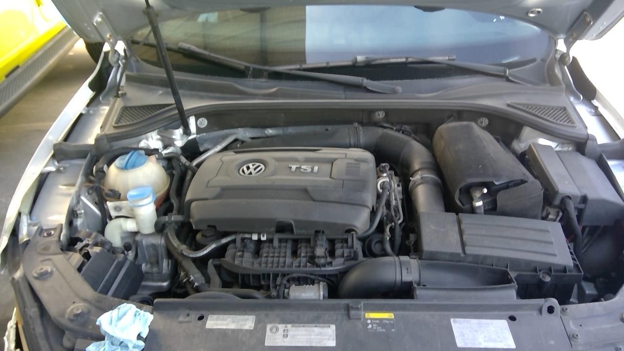 Vehicle/108223_02.jpg