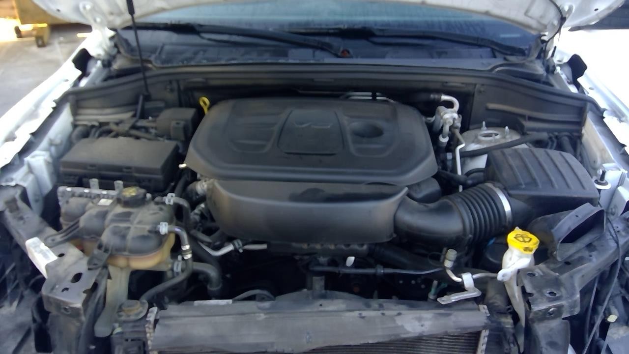 Vehicle/108276_02.jpg