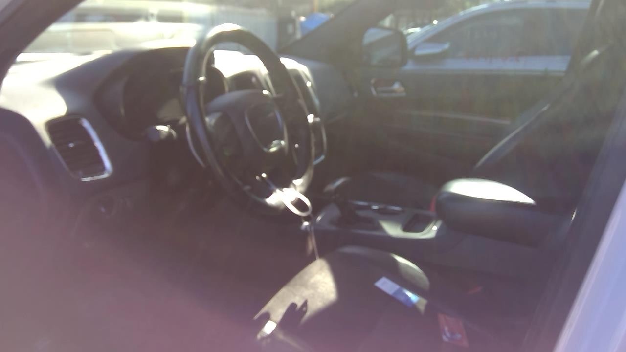 Vehicle/108276_06.jpg